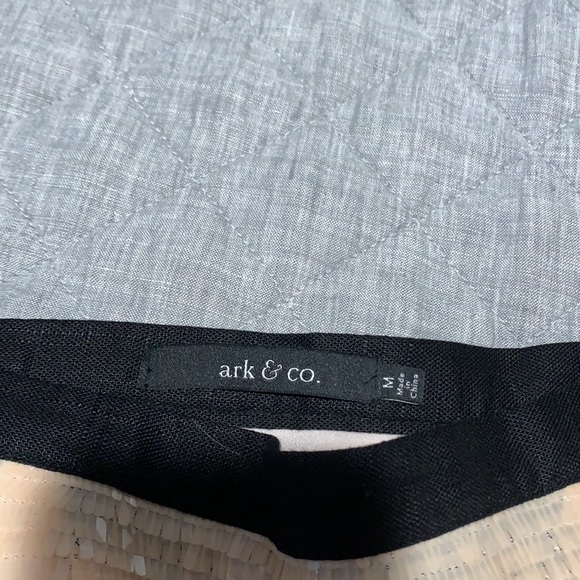 Mini skirt by ark & co - Picture 2 of 5